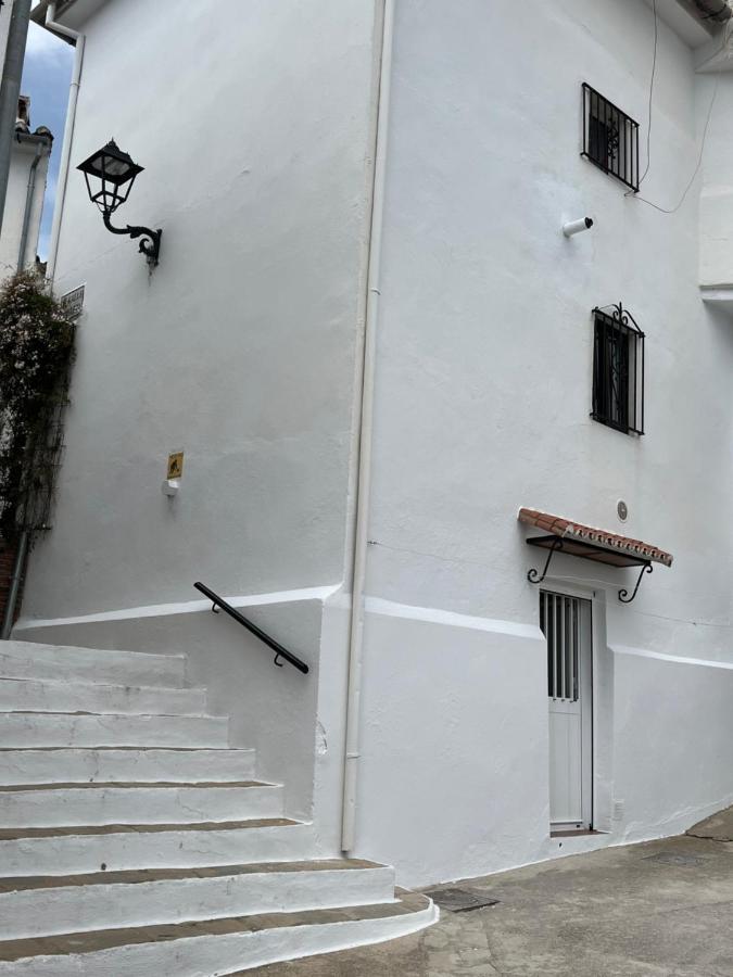 Maison De Village - Casa Manolo Y Jeannette Cartajima 外观 照片